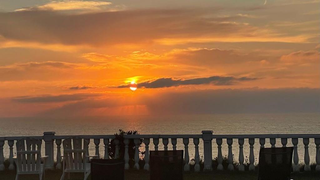 Apartamentos El Caserio Suances Bagian luar foto